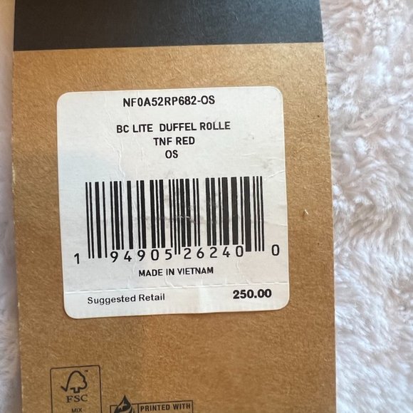 North Face Base Camp Duffel Roller, NWT - Picture 5 of 8